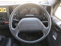 いすゞエルフ散水車小型（2t・3t）[写真35]