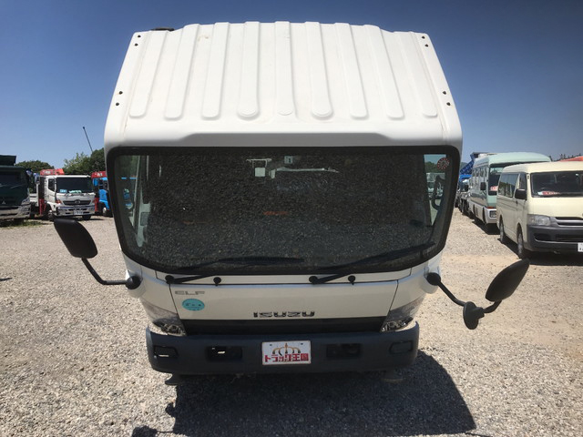 いすゞエルフ散水車小型（2t・3t）[写真08]