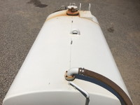 いすゞエルフ散水車小型（2t・3t）[写真09]