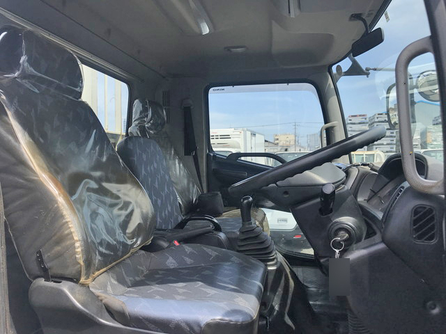 日野レンジャークレーン4段中型（4t）[写真32]