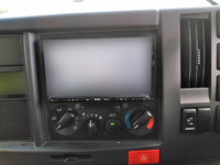 いすゞエルフカーテン車小型（2t・3t）[写真23]