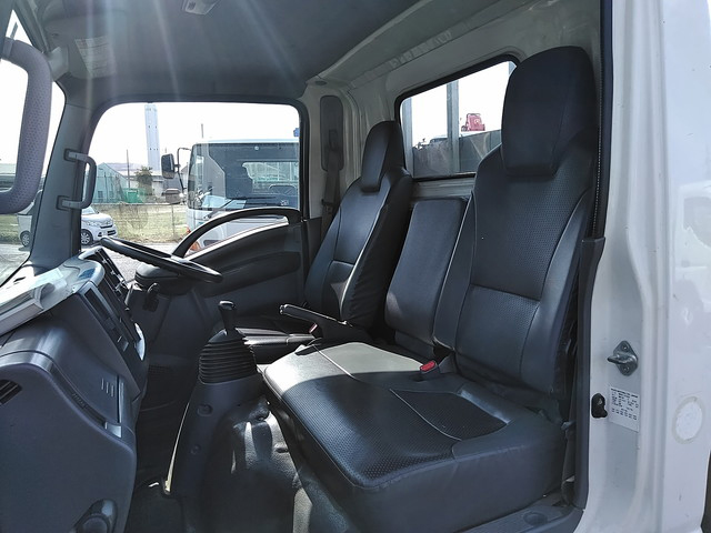 いすゞエルフ平ボディ小型（2t・3t）[写真33]