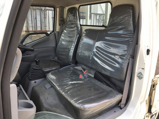 日野デュトロ平ボディ小型（2t・3t）[写真33]