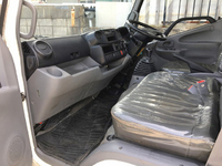 日野デュトロ平ボディ小型（2t・3t）[写真34]