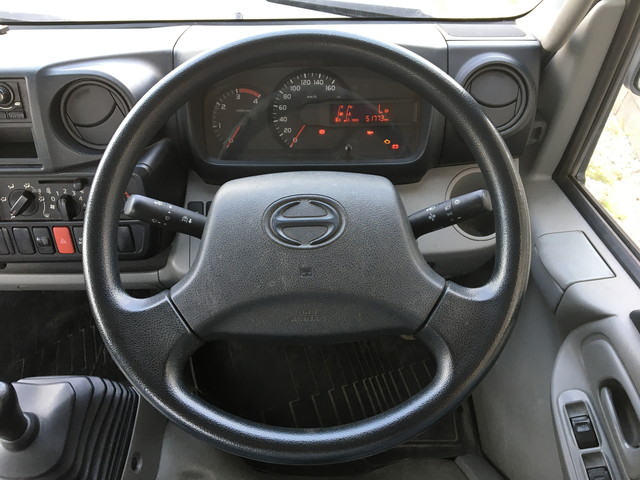 日野デュトロ平ボディ小型（2t・3t）[写真36]