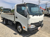 日野デュトロ平ボディ小型（2t・3t）[写真03]