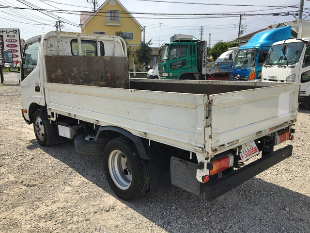日野デュトロ平ボディ小型（2t・3t）[写真04]