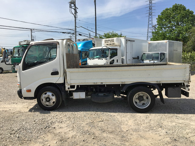 日野デュトロ平ボディ小型（2t・3t）[写真05]