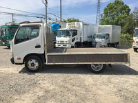 日野デュトロ平ボディ小型（2t・3t）[写真06]