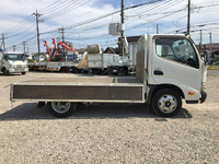 日野デュトロ平ボディ小型（2t・3t）[写真08]