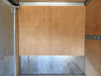 三菱ふそうキャンターパネルバン小型（2t・3t）[写真15]