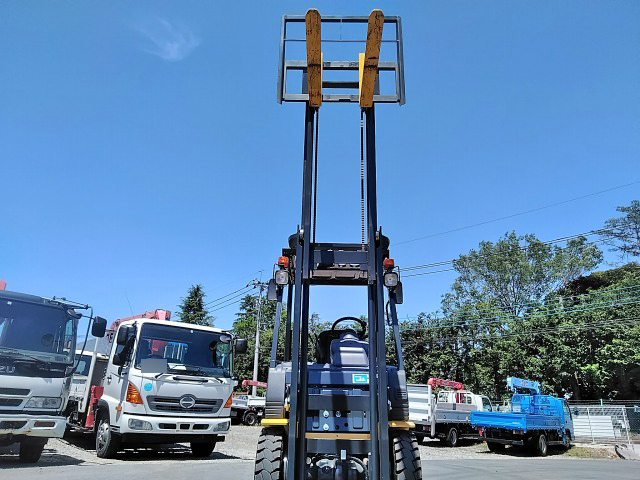 中古フォークリフト コマツ 栃木・北海道・千葉 （FG10T-21）【中古
