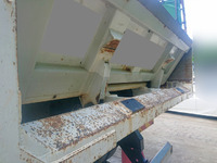 いすゞギガダンプ大型（10t）[写真11]