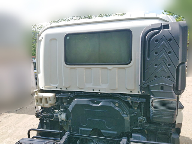 いすゞギガダンプ大型（10t）[写真16]