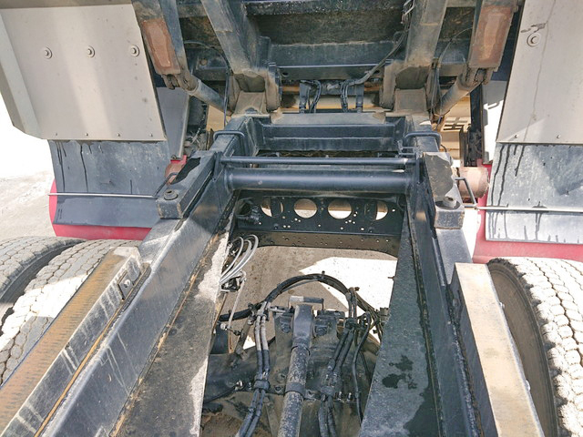 いすゞギガダンプ大型（10t）[写真23]