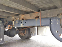 UDトラックスコンドルアルミブロック中型（4t）[写真18]