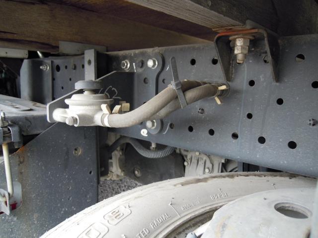 いすゞエルフ平ボディ小型（2t・3t）[写真12]