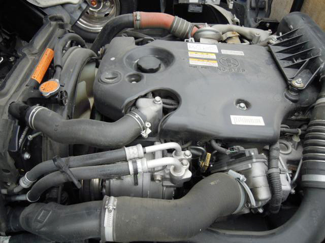 いすゞエルフ平ボディ小型（2t・3t）[写真16]