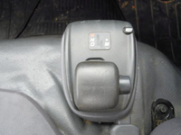 いすゞエルフ平ボディ小型（2t・3t）[写真27]