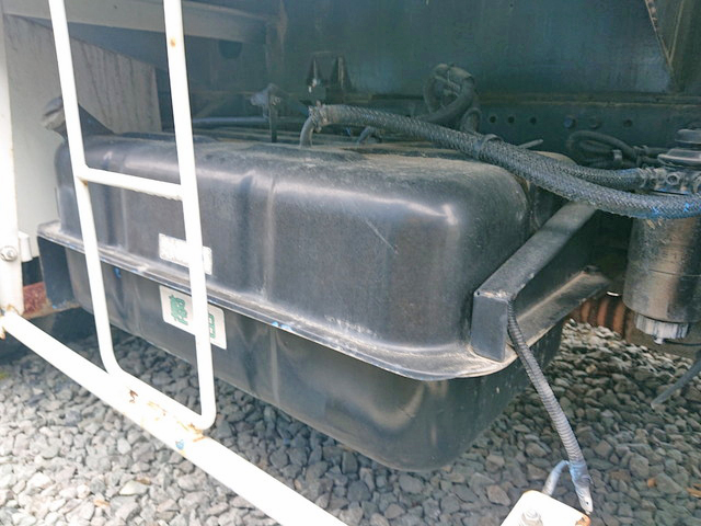 三菱ふそうキャンター高所作業車小型（2t・3t）[写真25]