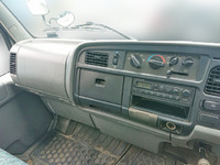 三菱ふそうキャンター高所作業車小型（2t・3t）[写真36]