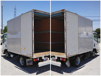 いすゞエルフアルミバン小型（2t・3t）[写真11]