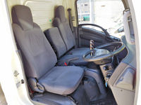 いすゞエルフアルミバン小型（2t・3t）[写真33]