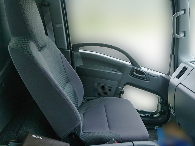 いすゞフォワード冷凍車（冷蔵車）中型（4t）[写真27]