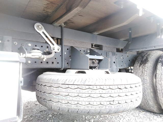 いすゞエルフ平ボディ小型（2t・3t）[写真12]