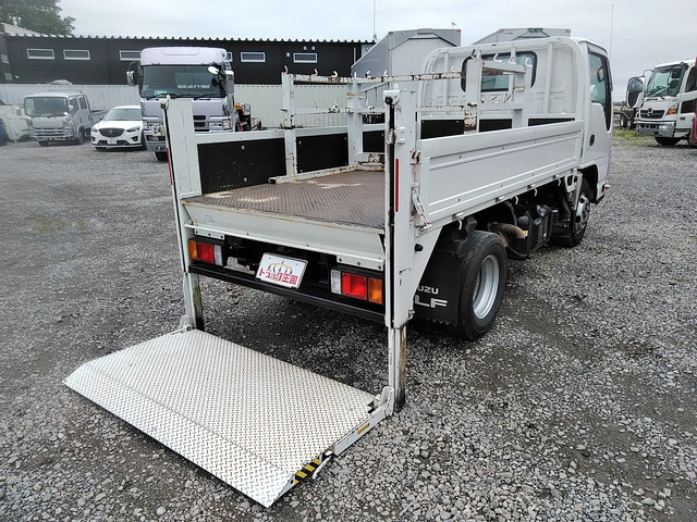いすゞエルフ平ボディ小型（2t・3t）[写真02]