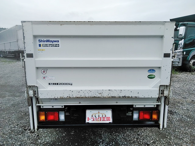 いすゞエルフ平ボディ小型（2t・3t）[写真08]