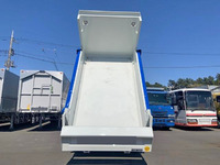 三菱ふそうファイターダンプ増トン（6t・8t）[写真16]