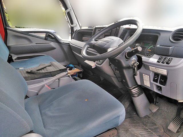 三菱ふそうキャンターキャリアカー小型（2t・3t）[写真20]