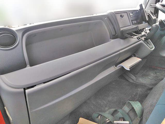 三菱ふそうキャンターキャリアカー小型（2t・3t）[写真21]