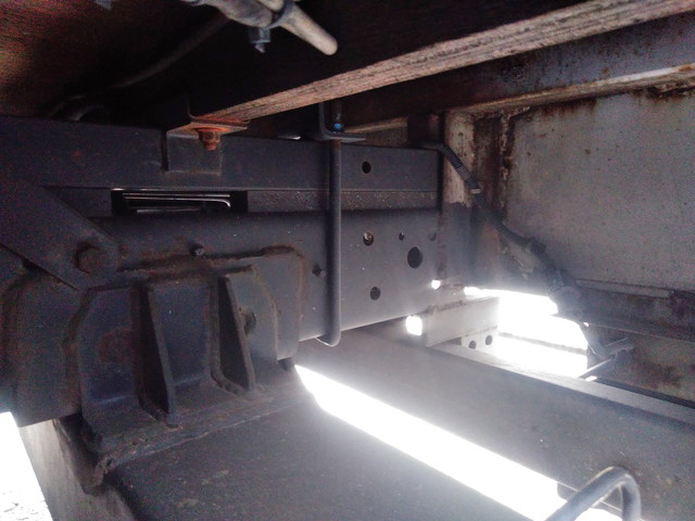 三菱ふそうキャンタークレーン4段小型（2t・3t）[写真16]