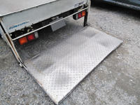 三菱ふそうキャンタークレーン4段小型（2t・3t）[写真07]