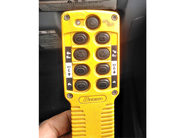 三菱ふそうキャンターセーフティローダー小型（2t・3t）[写真09]