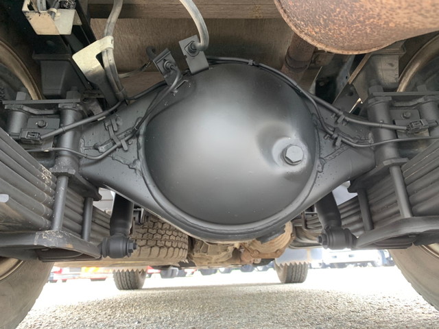 いすゞエルフユニック3段小型（2t・3t）[写真24]