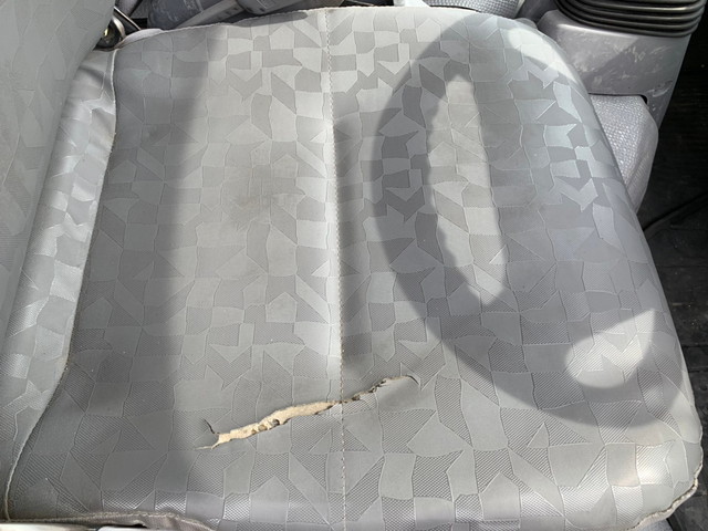 いすゞエルフユニック3段小型（2t・3t）[写真34]