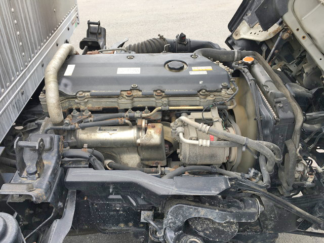 いすゞエルフアルミバン小型（2t・3t）[写真23]