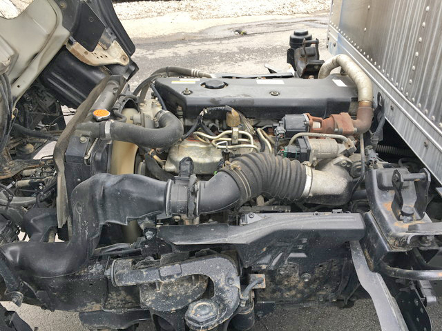 いすゞエルフアルミバン小型（2t・3t）[写真24]