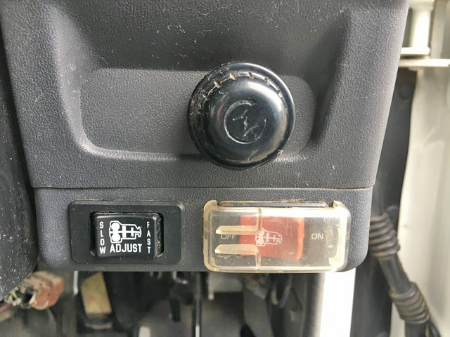 いすゞエルフアルミバン小型（2t・3t）[写真36]