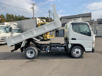 三菱ふそうキャンターダンプ小型（2t・3t）[写真06]