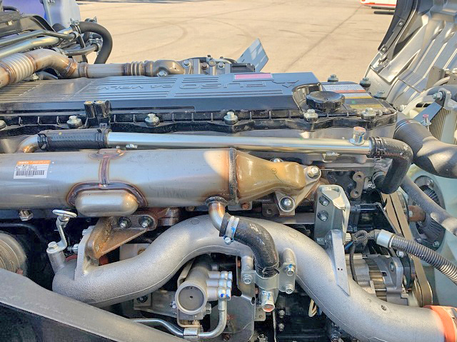 三菱ふそうファイタークレーン4段増トン（6t・8t）[写真18]