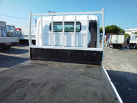 三菱ふそうキャンター平ボディ小型（2t・3t）[写真13]