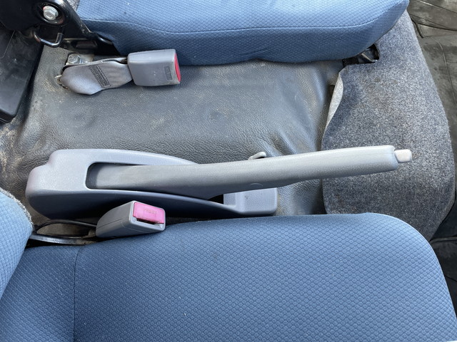 三菱ふそうキャンター平ボディ小型（2t・3t）[写真30]