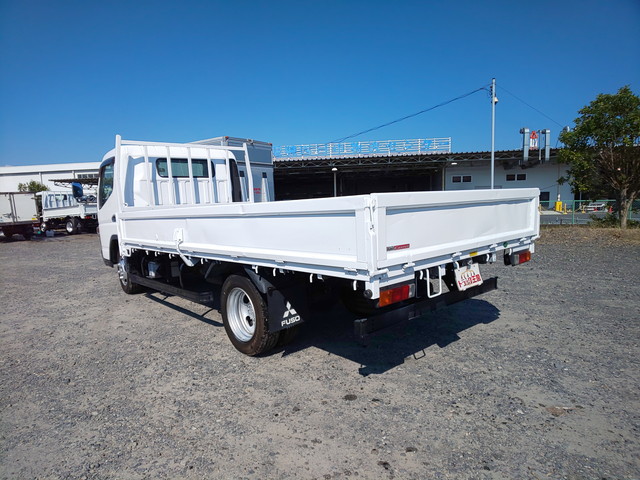 三菱ふそうキャンター平ボディ小型（2t・3t）[写真04]