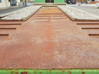 いすゞギガセルフローダー大型（10t）[写真10]