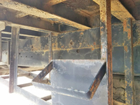 いすゞギガセルフローダー大型（10t）[写真22]