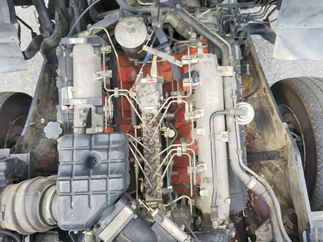 いすゞギガセルフローダー大型（10t）[写真27]